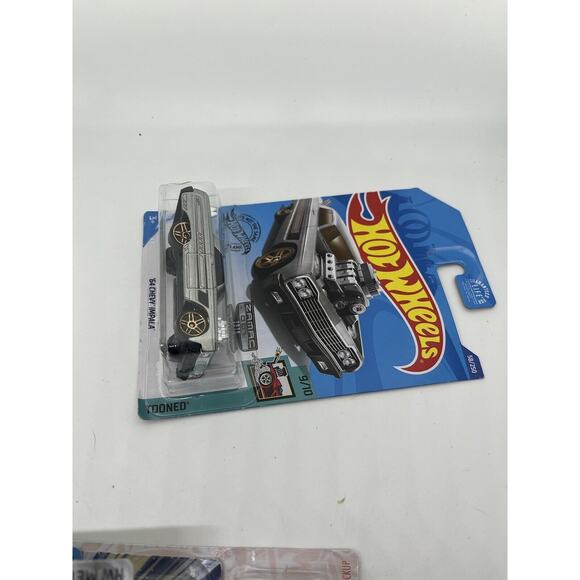 2020 Hot Wheels Zamac Wal-Mart Exclusive '64 Chevy Impala Tooned #9/10 - Picture 3 of 6